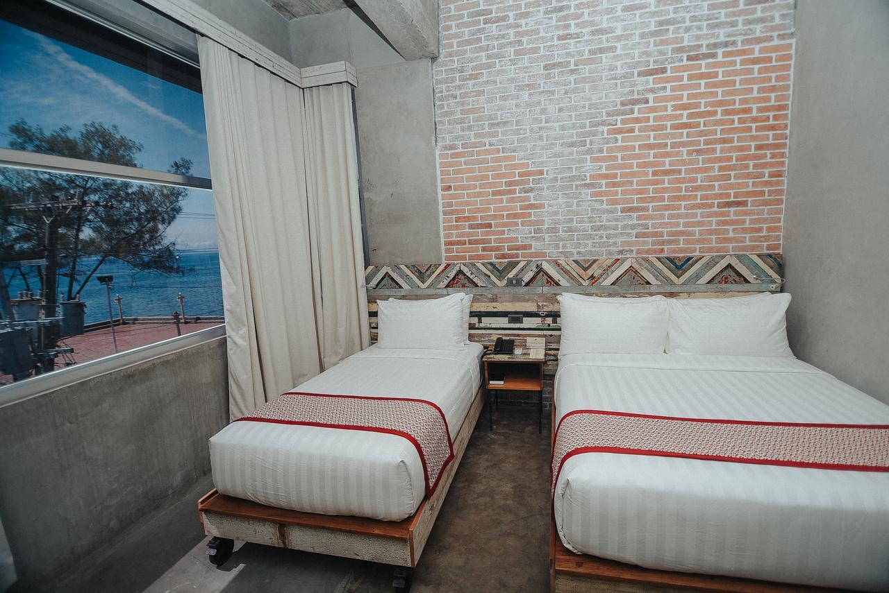 The Bricks Hotel Dumaguete City Exterior photo